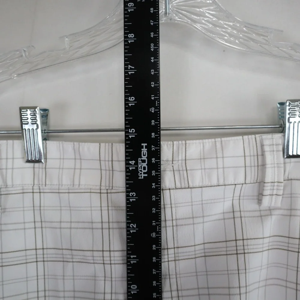 Under Armour Shorts Mens 40 Performance‎ Golf Chino Resort Casual White Plaid